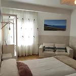 Apartment Kaixo Salegi Piso Centro 2h-salon-2wc-parking-ess02940 Zarautz