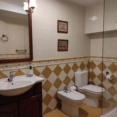 Apartment Kaixo Salegi Piso Centro 2h-salon-2wc-parking-ess02940 Zarautz
