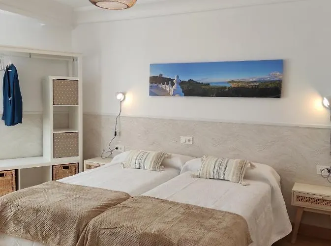 Apartment Kaixo Salegi Piso Centro 2h-salon-2wc-parking-ess02940 *