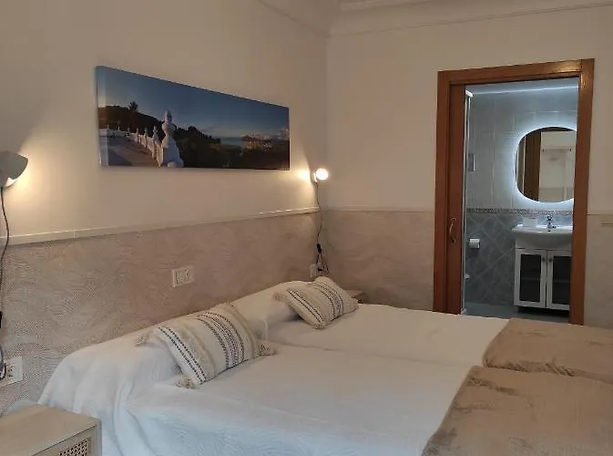 Kaixo Salegi Piso Centro 2h-salon-2wc-parking-ess02940