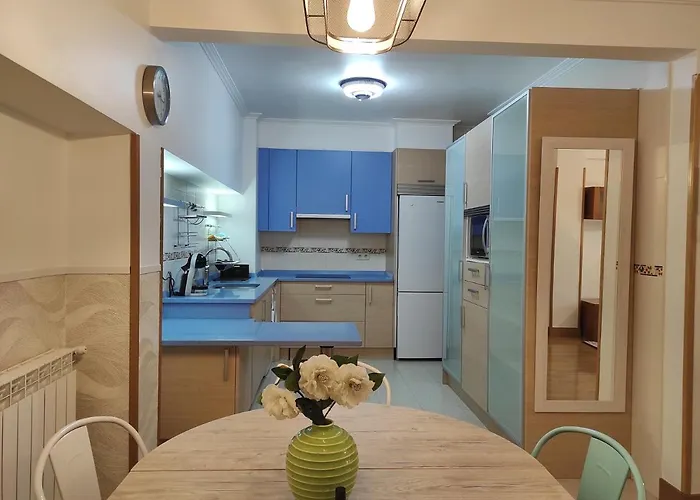 Apartment Kaixo Salegi Piso Centro 2h-salon-2wc-parking-ess02940 Zarautz